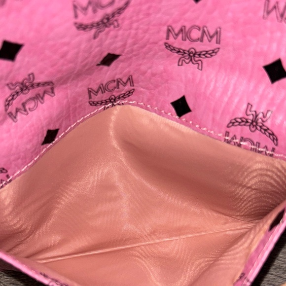MCM Pink Logo Envelope/Clutch Brand New!! - Picture 4 of 4